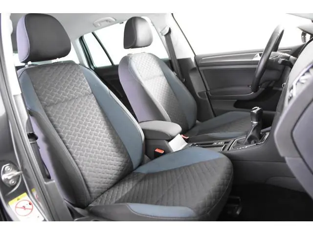 Volkswagen Golf Variant iQ Drive *1ste Eigenaar*Navigatie*Trekhaak*