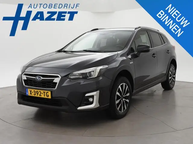 Subaru XV 2.0i e-BOXER AUT. AWD LUXURY + TREKHAAK | CAMERA | ADAPTIVE CRUISE | CARPLAY | STOELVERWAR...