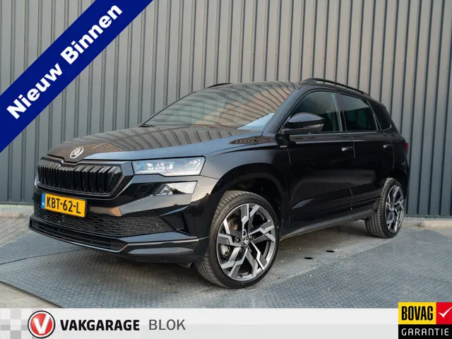 ŠKODA Karoq 1.5 TSI ACT Sportline Business | Elk. A-klep | 19'' | Camera | Prijs Rijklaar!!