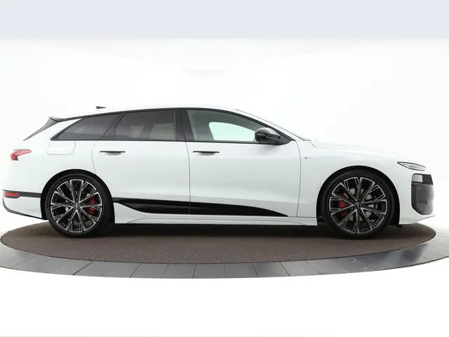 Audi A6 Avant e-tron