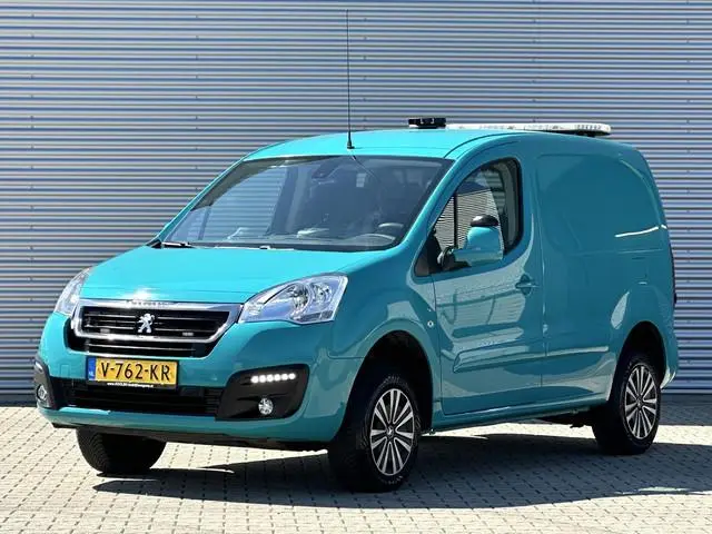 Peugeot Partner 4X4 120 1.6 BlueHDi 100 Dangel