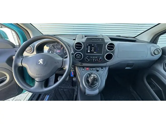 Peugeot Partner 4X4 120 1.6 BlueHDi 100 Dangel