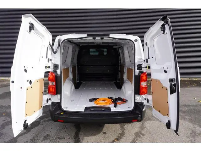 Toyota PROACE Electric Worker Comfort Extra Range 75 kWh 345km WLTP Long L3 Apple Carplay 360° Camer...