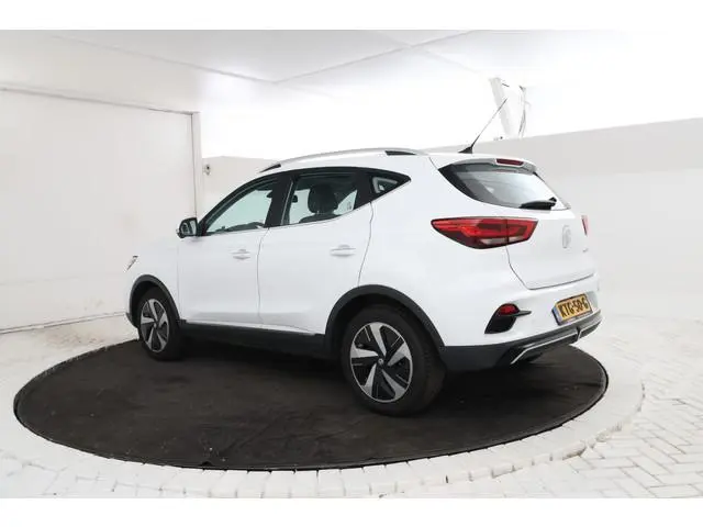 MG ZS EV