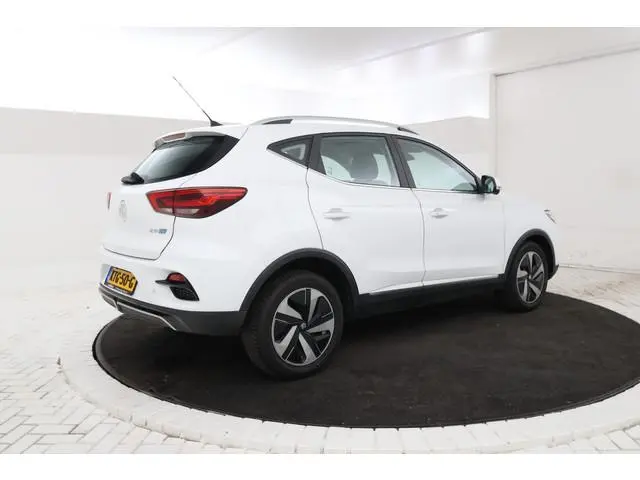 MG ZS EV