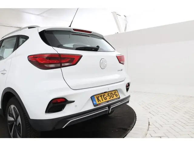 MG ZS EV