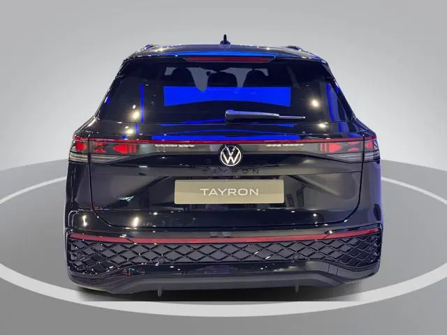 Volkswagen Tayron R-Line Edition 1.5 eHybrid 204 PK 6 versn. DSG · Black Style Pakket · Panoramaschu...
