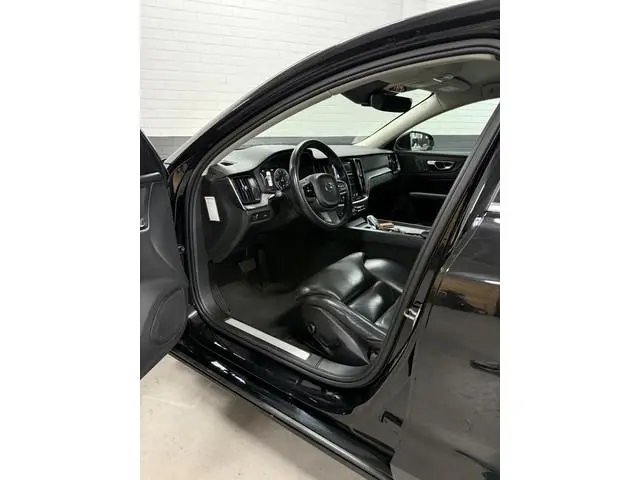 Volvo S60 2.0 B4 Inscription Nieuwe HV Accu, Keyless, Camera, Enz...