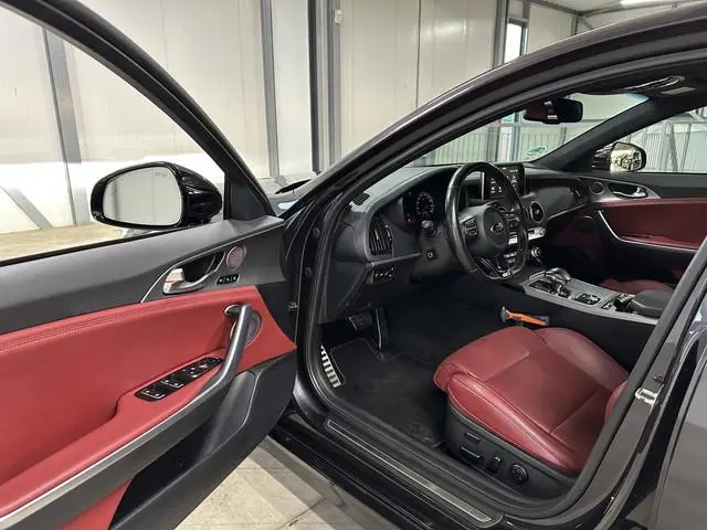 Kia Stinger