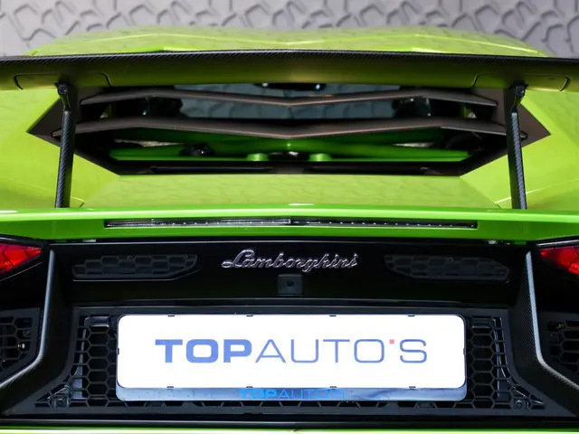Lamborghini Aventador