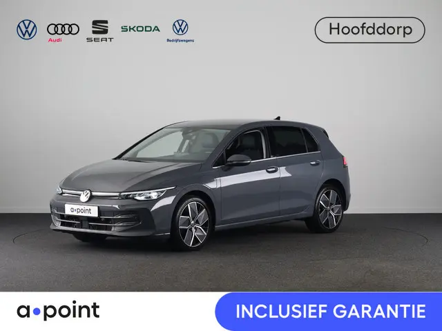 Volkswagen Golf 1.5 eHybrid Style Edition 204 pk Automaat (DSG) | Verlengde garantie | Navigatie via...