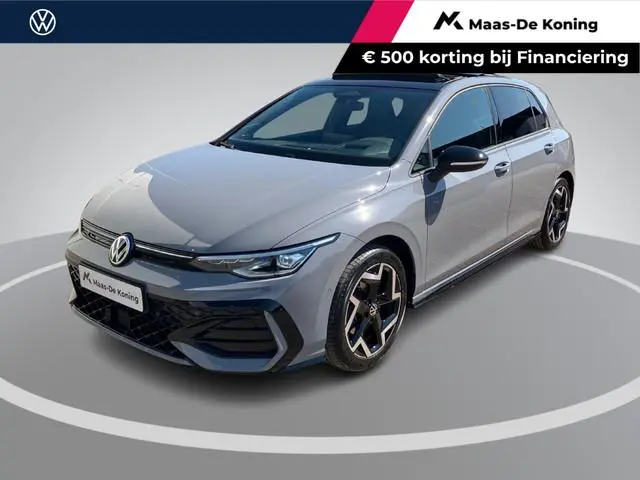 Volkswagen Golf 1.5eTSI/150PK R-Line DSG · Panoramadak · Apple/Android Car Play · Harman/Kardon soun...