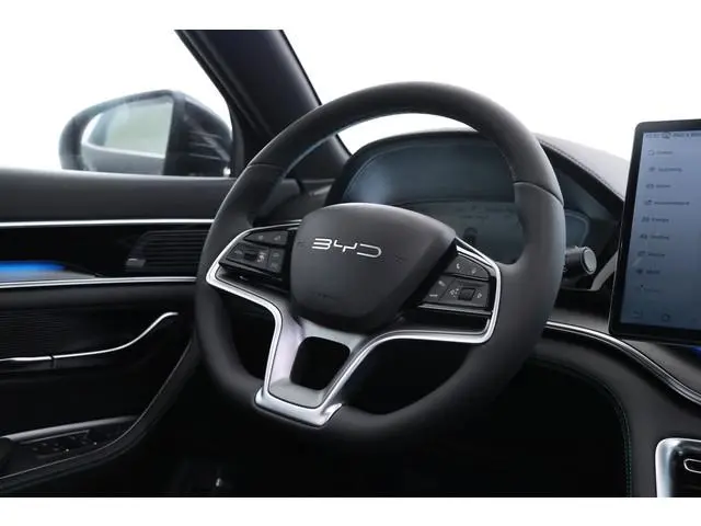 BYD SEAL U