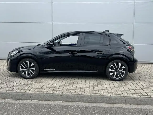 Peugeot 208 1.2 Hybrid 110 e-DCS6 Business | Camera | Cruise Control | Apple Carplay/Android Auto