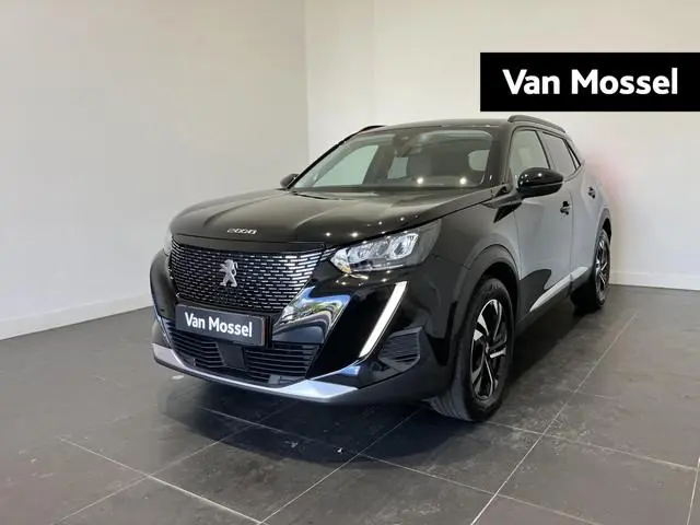 Peugeot 2008 1.2 Allure 130PK | AUTOMAAT | TREKHAAK |