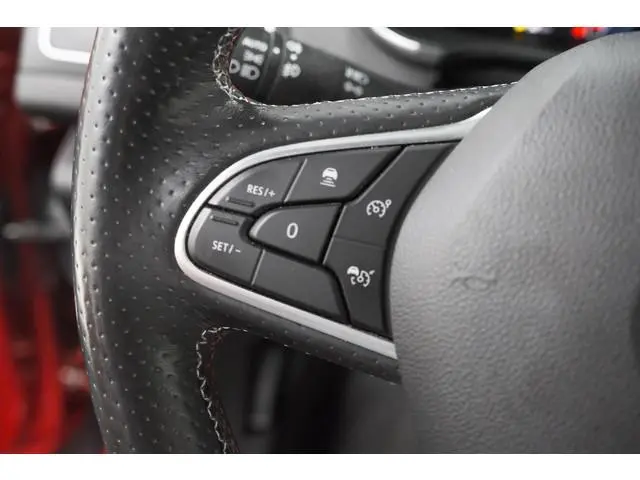 Renault Mégane Estate TCe 140 R.S. Line | Trekhaak | Adaptieve Cruise Control | BOSE Audio |