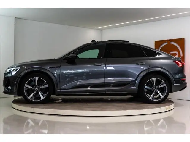 Audi e-tron Sportback S Quattro 95 kWh 504PK | Pano | Sfeer | B&O | ACC | Leder | 12 MND Garantie