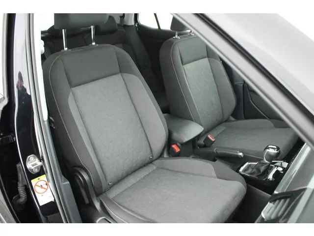 Volkswagen T-Cross 1.0 TSI 116pk DSG Life Edition IQ Light Stoelverwarming Camera Keyless Virtual Co...