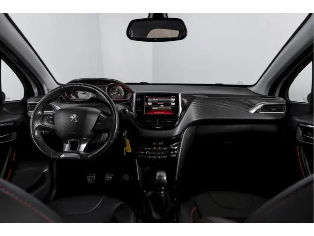 Peugeot 2008 1.2 PureTech 130 PK GT-line Orig. NL | Cruise | PDC | Camera | NAV + App. Connect | ECC...
