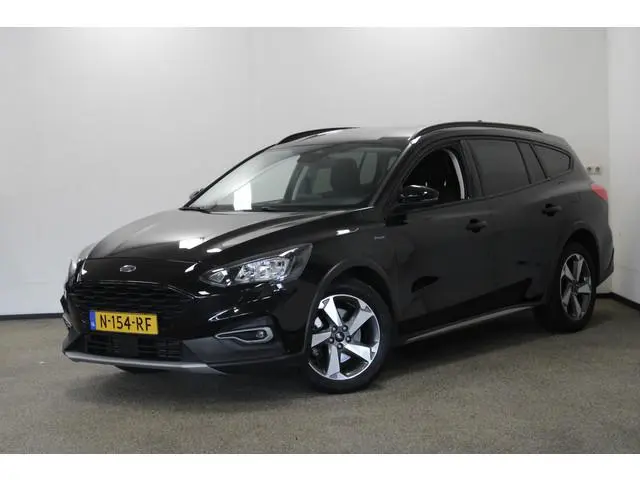 Ford Focus Wagon 1.0 EcoBoost Titanium X Business
