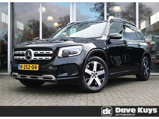 Mercedes-Benz GLB 250 4M | Panoramadak | ACC | Trekhaak