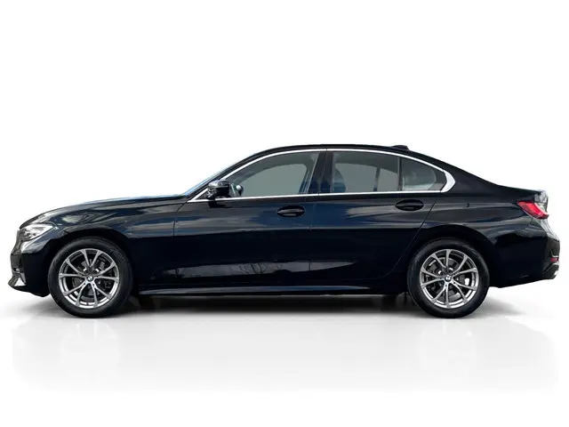 BMW 3-serie 318i Sport Line ✅ Sportstoelen ✅ LED ✅ Sfeer