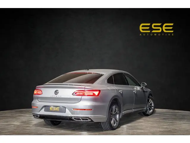 Volkswagen Arteon 2.0 TDI R-Line Business+ IQ Light | Elek Trekhaak | Navigatie | Camera | Dsg