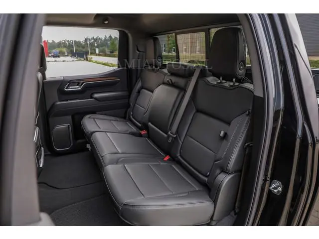GMC Sierra