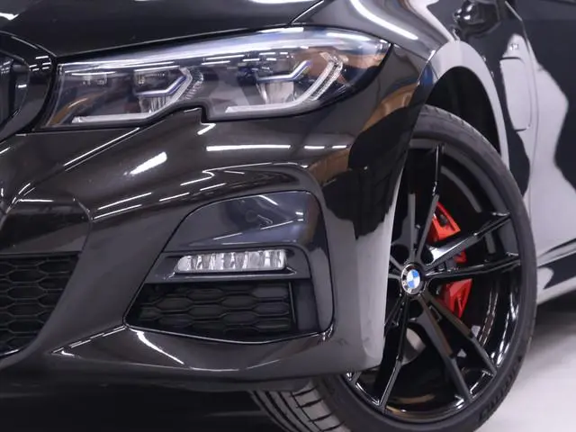 BMW 3-serie 320e High Executive M sport [APPLE CARPLAY, ANDROID, BMW LASERLIGHT, STOELVERWARMING, VO...