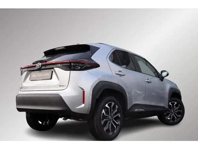 Toyota Yaris Cross 1.5 Hybrid 115 Dynamic, Comfortpack, BSM, Stoel en Stuurverwarming, Parkeersensor...