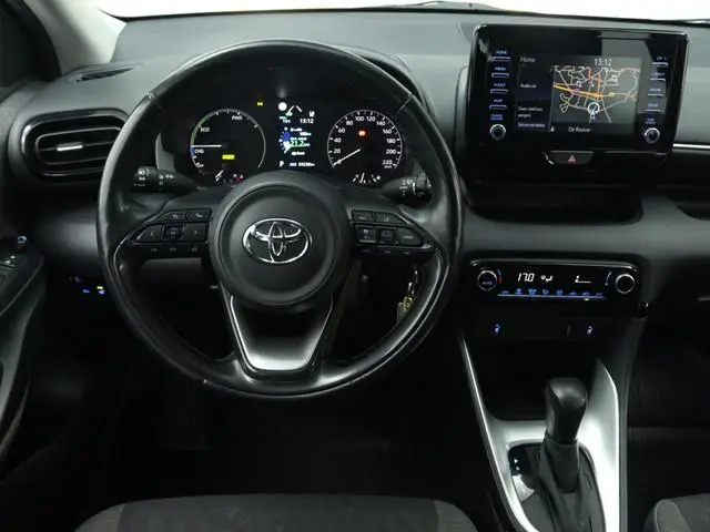 Toyota Yaris 1.5 Hybrid 115 Active Automaat | Navigatie | Camera | Stoelverwa
