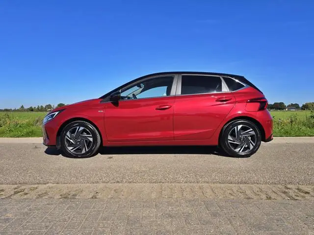 Hyundai i20 1.0 T-GDI Premium - 100 Pk - Euro 6 - Navi - ParkeerCamera - Stoel + Stuurverwarming
