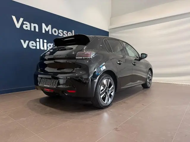 Peugeot 208 1.2 Hybrid 110 e-DCS6 Allure