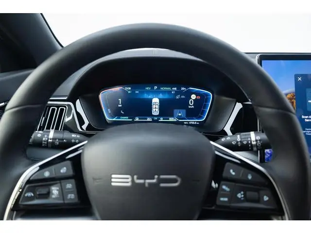 BYD SEAL U