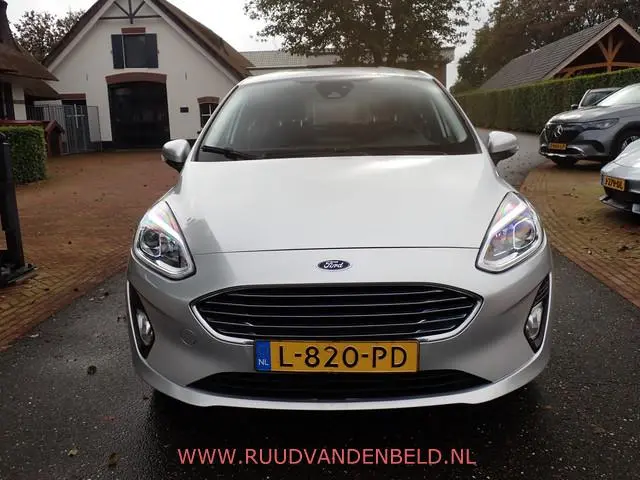 Ford Fiesta 1.0 EcoBoost Titanium CARPLAY/KEYLESS/NAVI/CRUISE/PDC