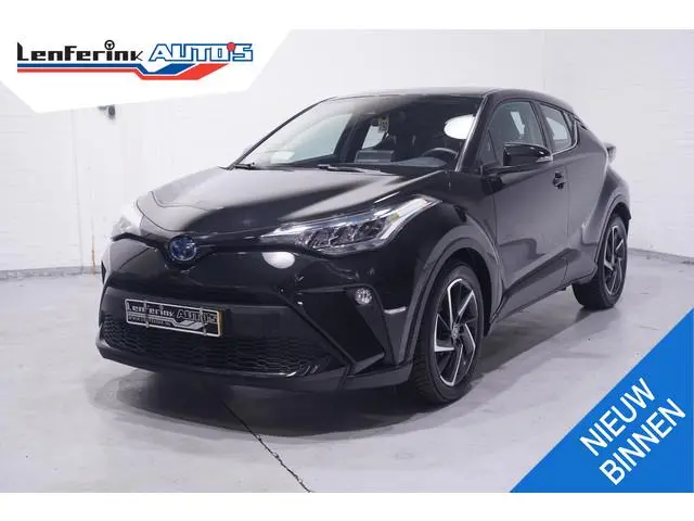 Toyota C-HR 1.8 Hybrid Dynamic  NAP 2e eigen. APPLE-Carplay camera mistlmpen voor half/lederen bekle...