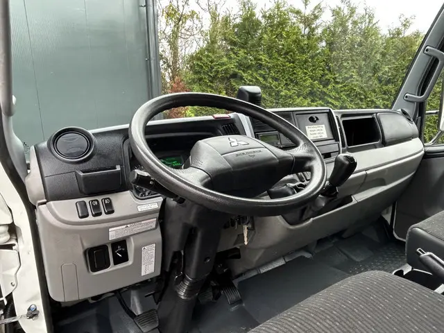 FUSO Canter
