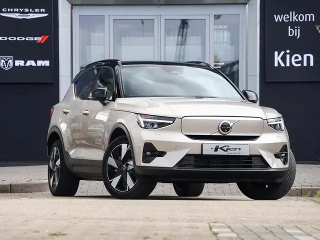 Volvo XC40 Single Motor Extended Range Ultimate 82 kWh | Pano | 360 Camera | Google Assistent