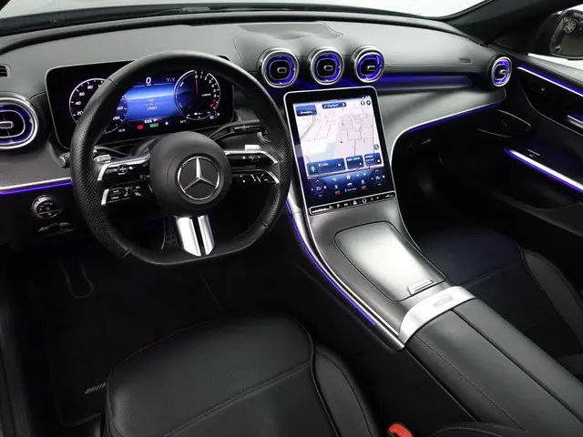 Mercedes-Benz C-klasse Estate 300 e AMG Line Aut- Stoel Massage, Burmester Audio, Panoramadak, 360 C...