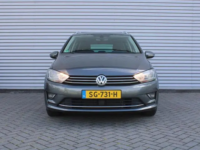 Volkswagen Golf Sportsvan 1.4 TSI Sound | Automaat | Navi | Trekhaak | 16” LM | Stoelverwarming | Cr...
