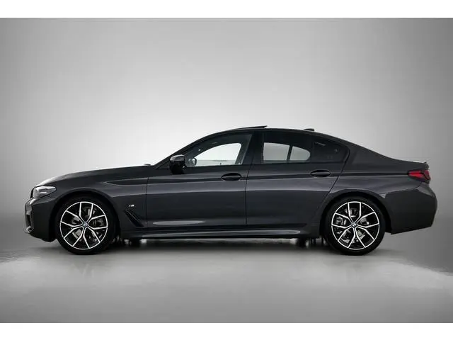 BMW 5-serie 520i Business Edition Plus