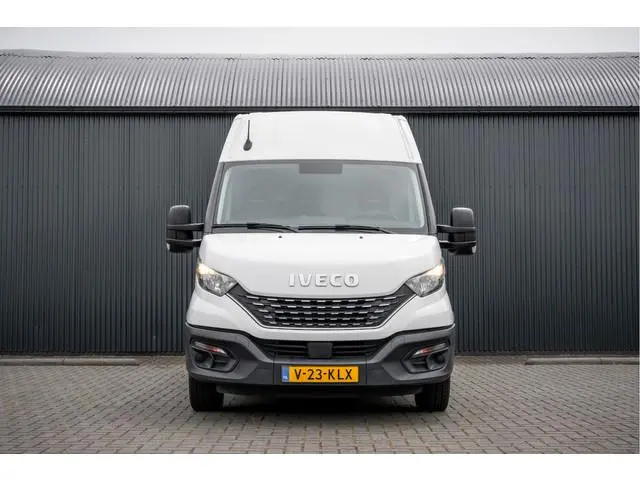 Iveco Daily 35S14V 2.3 L4H2 | Automaat | 3.5T Trekgewicht | Climate | Cruise | Euro 6