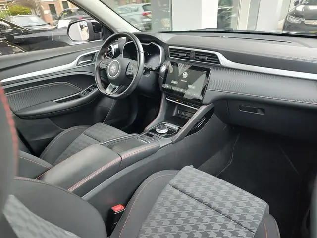 MG ZS EV