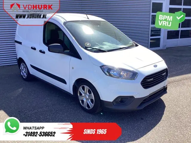Ford Transit Courier