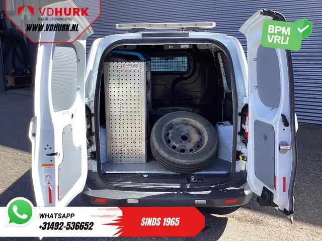 Ford Transit Courier