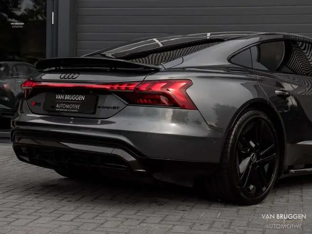 Audi e-tron GT