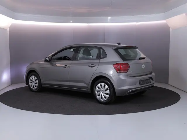 Volkswagen Polo 1.0 TSI Comfortline 95pk 5bak| Navi| cruisecontrol| alarm|