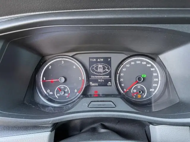 Volkswagen Transporter 2.0 TDI 150PK Euro 6 L2H1 Autmaat/Apple Carplay/Camera