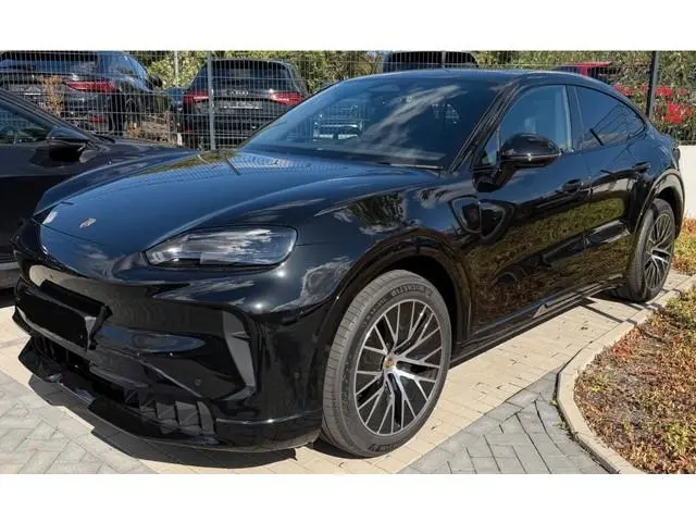 Porsche Cayenne Coupe Electric 113 kWh ** Sport Design ** Sport Chrono ** BOSE ** PASM ** Panodak Po...