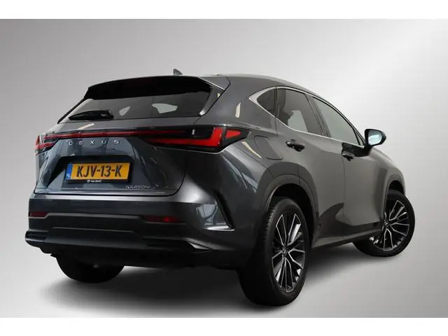 Lexus NX 450h+ AWD Executive Line, Open Dak